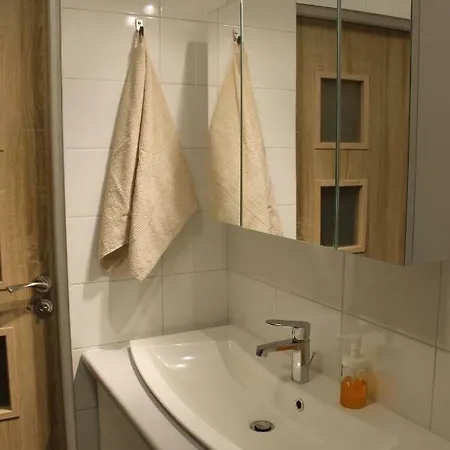 Raz Dwa Trzy Apartament *